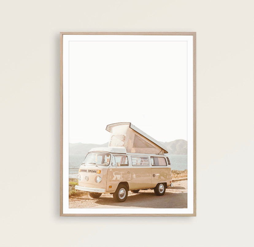 Cuadro de playa y surf neutros